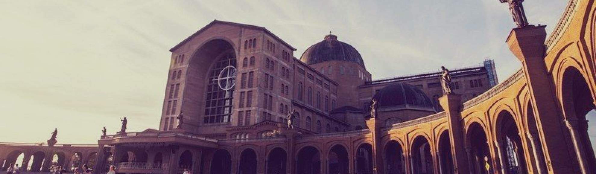 fachada santuario nacional de aparecida (Thiago Leon) fachada santuario nacional de aparecida (Thiago Leon)
