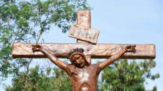 jesus na Cruz - Caminho do Rosário