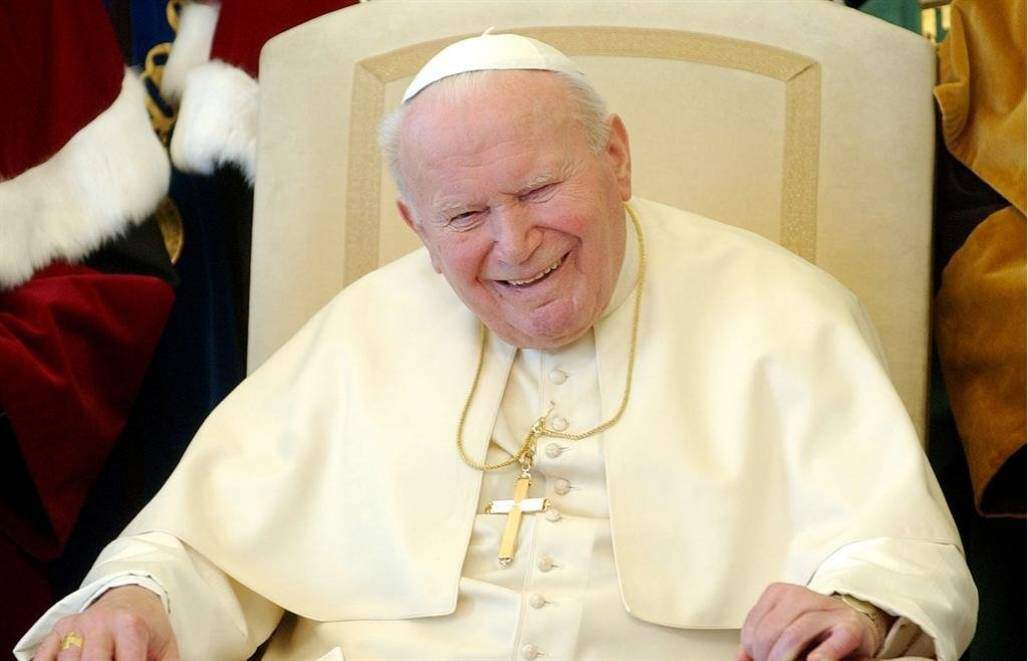 João Paulo II: o atentado, o perdão e a misericórdia - A12.com