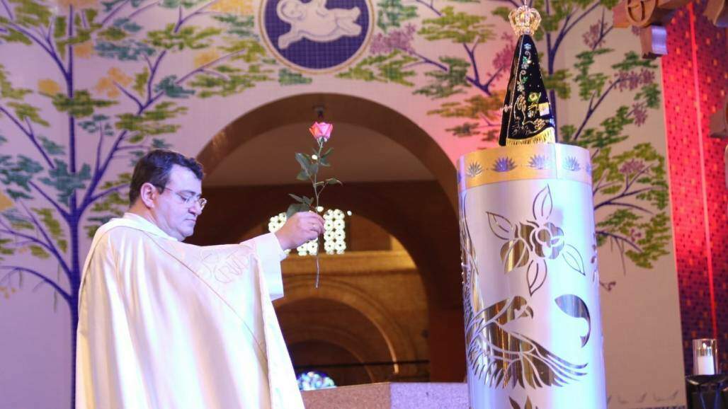 Padre Marlos Aurélio (Thiago Leon) Padre Marlos Aurélio (Thiago Leon)