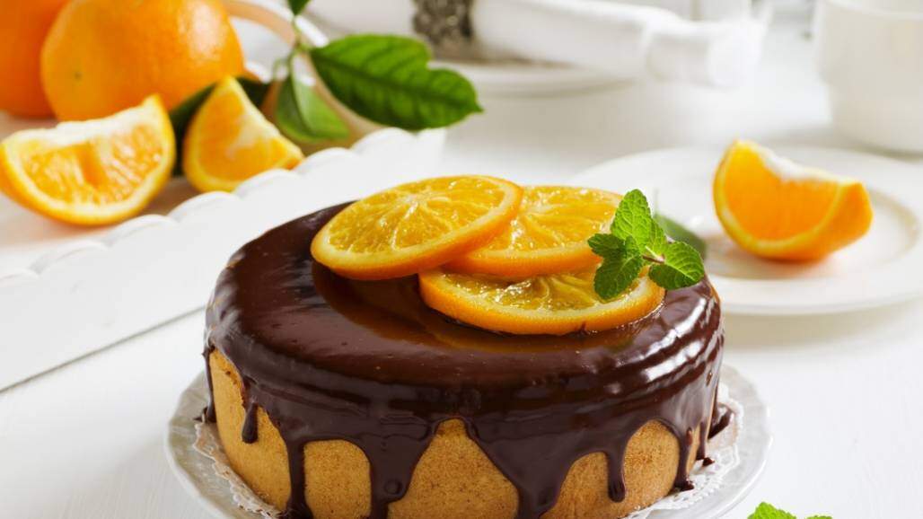 bolo de laranja com chocolate (Lesya Dolyuk/ Shutterstock) bolo de laranja com chocolate (Lesya Dolyuk/ Shutterstock)