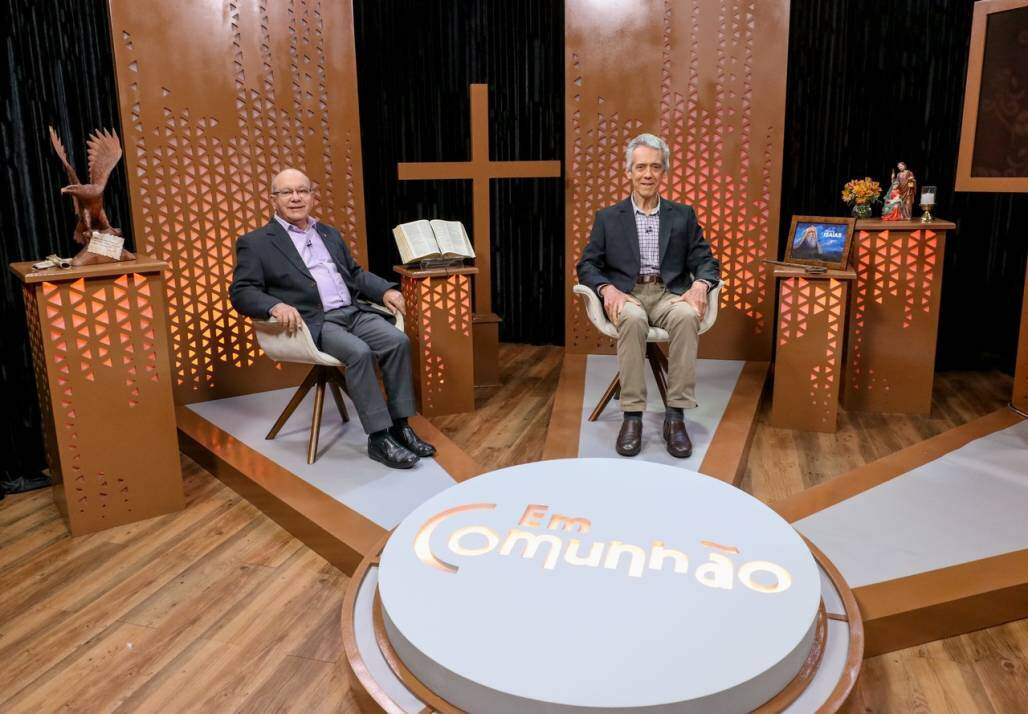 Em Comunhão (Gustavo Cabral) Em Comunhão (Gustavo Cabral)