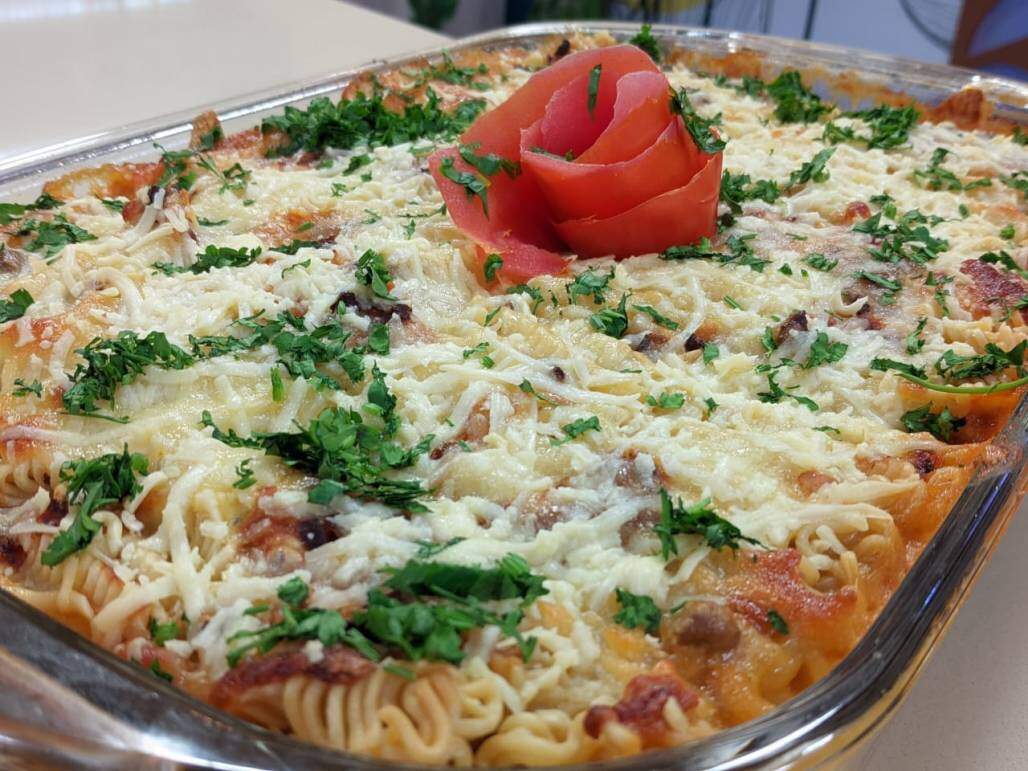 Lasanha de macarrão instantâneo - Santa Receita (Produção Santa Receita) Lasanha de macarrão instantâneo - Santa Receita (Produção Santa Receita)