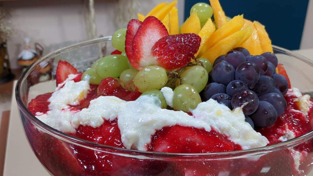 Salada de frutas cremosa - Santa Receita (Produção Santa Receita) Salada de frutas cremosa - Santa Receita (Produção Santa Receita)