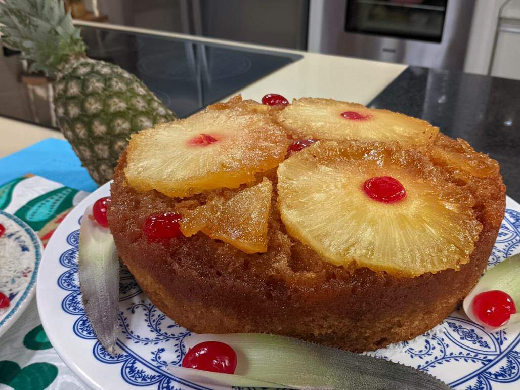 bolo de abacaxi (Produção Santa Receita) bolo de abacaxi (Produção Santa Receita)