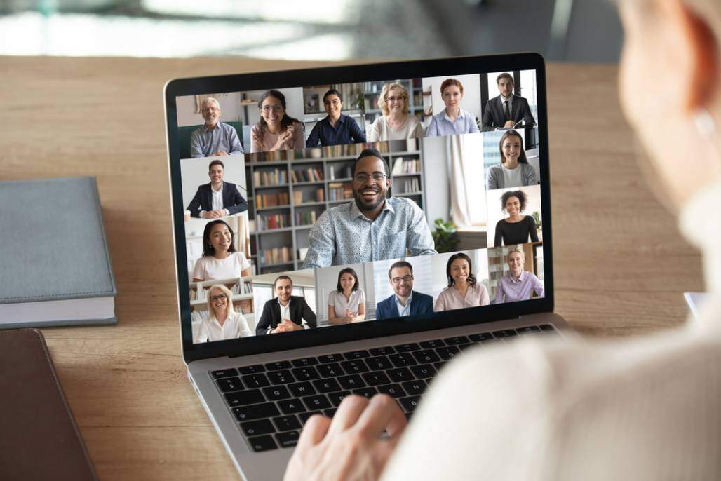Comunicação, video conferencia, call (Shutterstock) Comunicação, video conferencia, call (Shutterstock)
