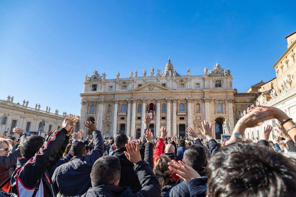Veja o motivo do Papa rezar o Ângelus em público aos domingos