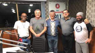 Padre Inácio, Evandro Brum, reitor da Basílica Menor de São Lourenço Mártir e colaboradores da Rádio São Lourenço FM