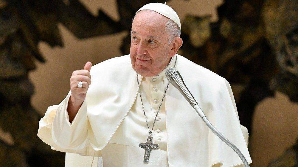 Papa pede solidariedade pelas vítimas do terremoto