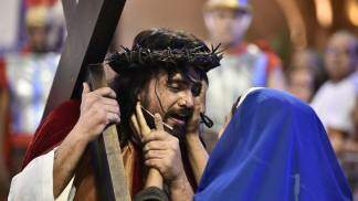 Jesus na Via Sacra do Santuário Jesus na Via Sacra do Santuário