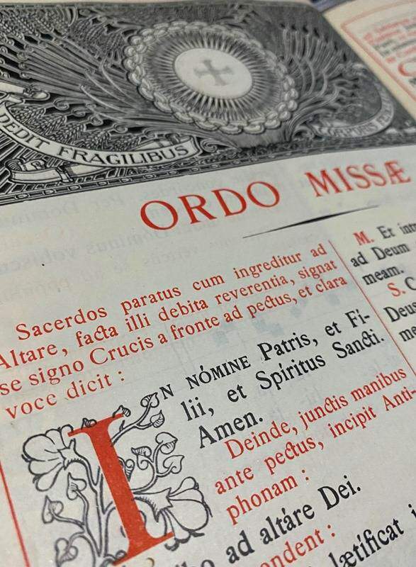 Sexta edição típica do Missal Romano revisado por decreto do Concílio de Trento