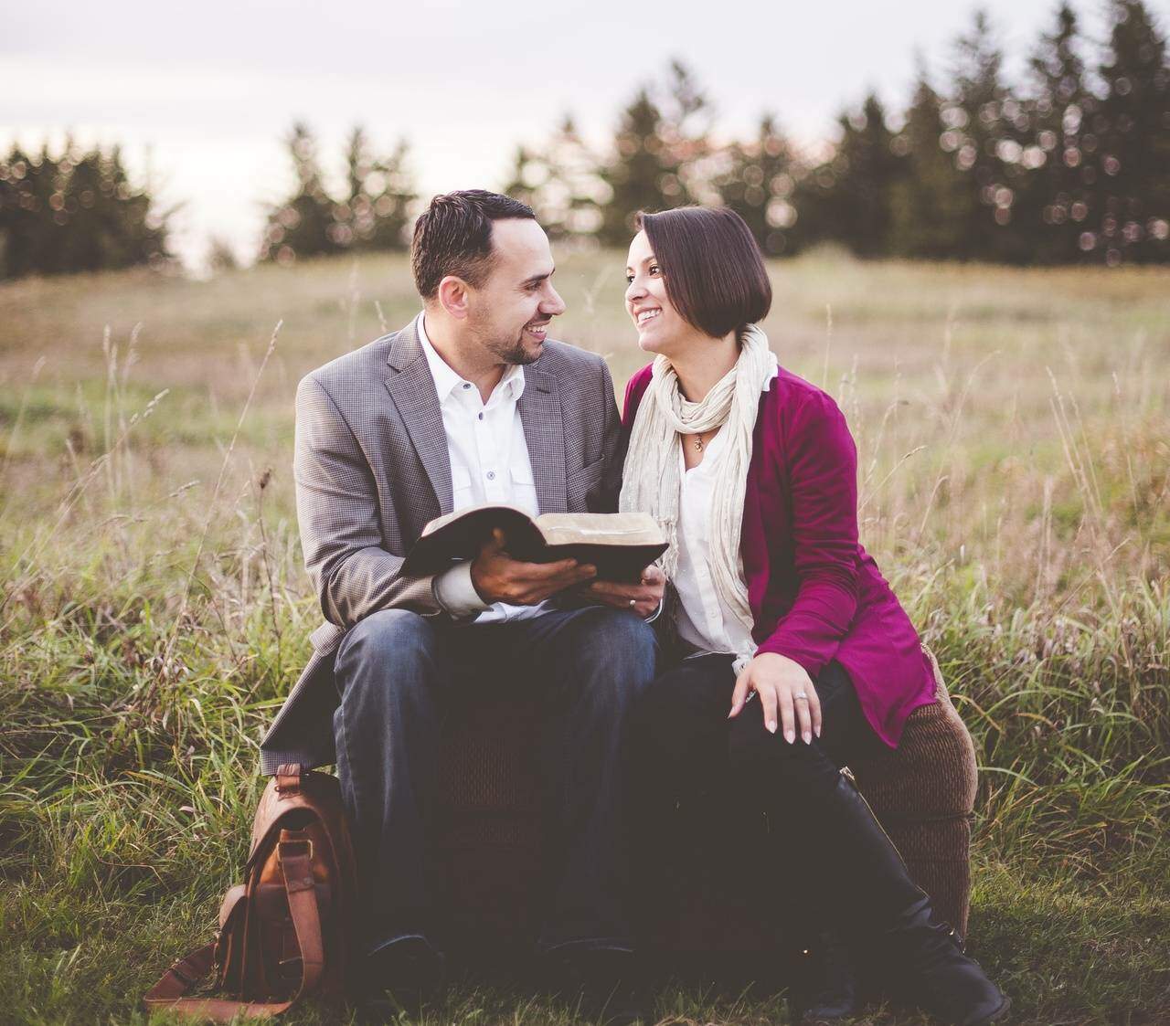 Mensagem de reflexão para casais evangélicos: o elo perfeito - Bíblia