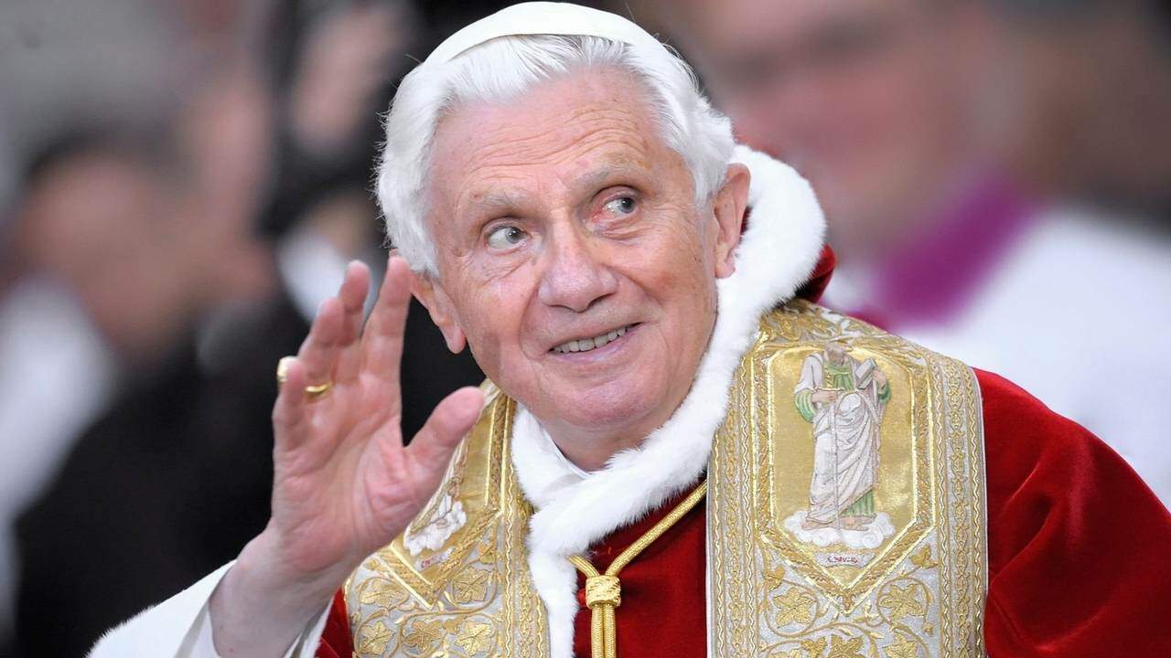 Silvonei José recorda Bento XVI, no dia em que o saudoso Papa faria aniversário