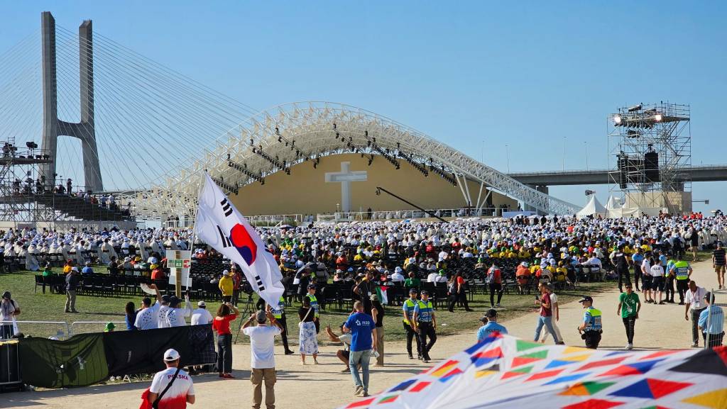 JMJ 2027 inicia peregrinação dos símbolos na Coreia do Sul