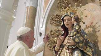 Papa Francisco com a imagem de Nossa Senhora