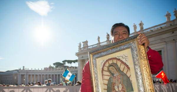 Nossa Senhora nos fala na língua materna, que nós entendemos muito bem