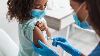 Vacina em criança