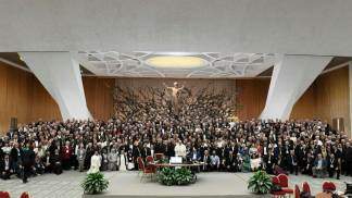 Sínodo 2023 - Papa e integrantes