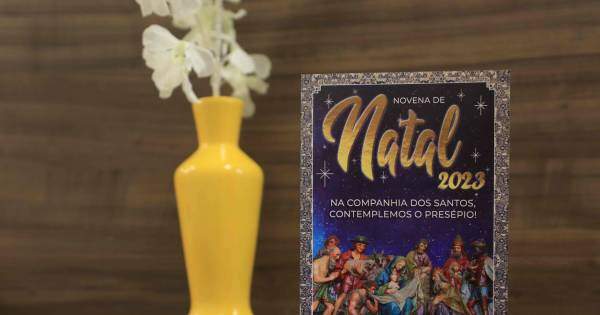 NOVENA DE NATAL 2023 - NA PRESENÇA DOS SANTOS, CONTEMPLEMOS O PRESÉPIO -  Livraria Loyola - Sempre um bom livro para você