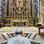 Papa doará Rosa de Ouro a ícone mariano