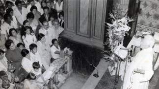 Padre Vítor Coelho pregando na Basílica Histórica