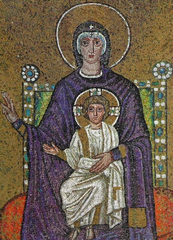 Mosaico da Theotokos do 6º século na Basílica de Santo Apolinário Novo, em Ravena, na Itália