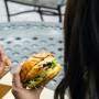 Dia mundial do hambúrguer: Confira 3 dicas saudáveis e econômicas!