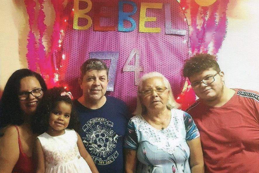 Izabel Maria da Soledade e família, Guarujá/SP