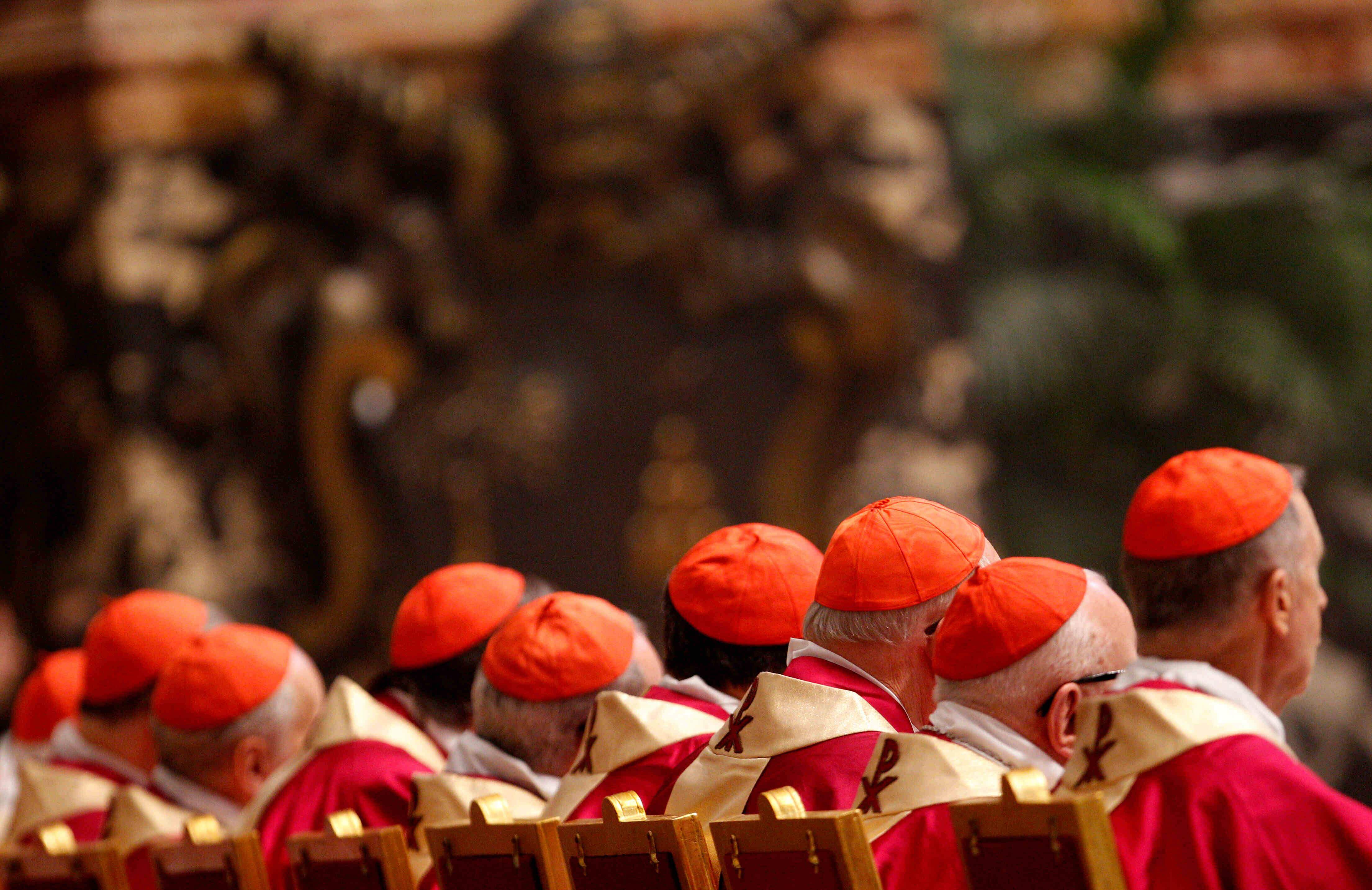 Você sabe como é escolhido o cardeal que diz “Habemus Papam”?