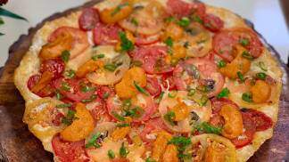 pizza-invertida-de-tomate-santa-receita