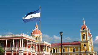 Igreja na Nicarágua - bandeira