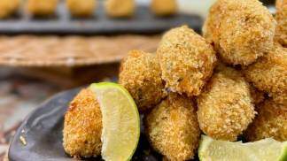 Bolinho-de-Bacalhau 