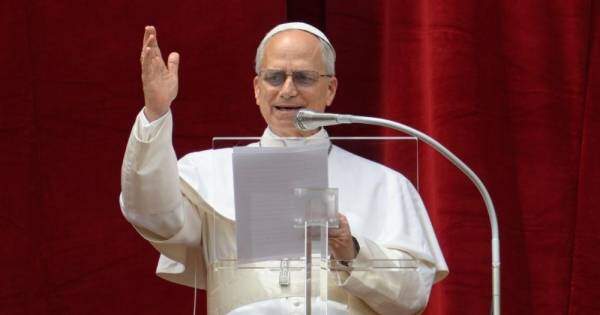 “Não tenham medo de seguir Jesus”, pede Papa Leão XIV em primeiro Regina Coeli