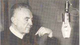 Pe. Vitor Coelho na rádio
