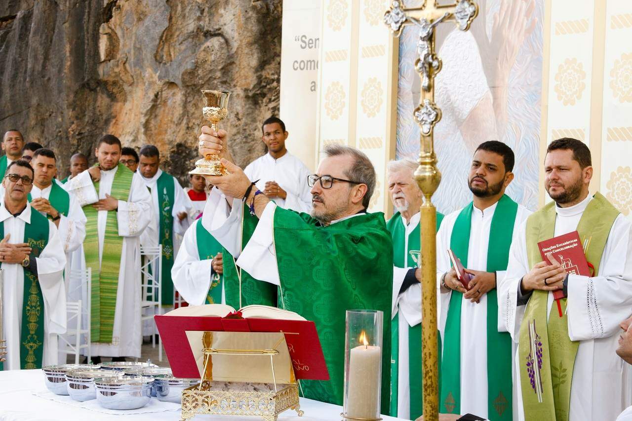Uelder Negrão/ Santuário Bom Jesus da Lapa
