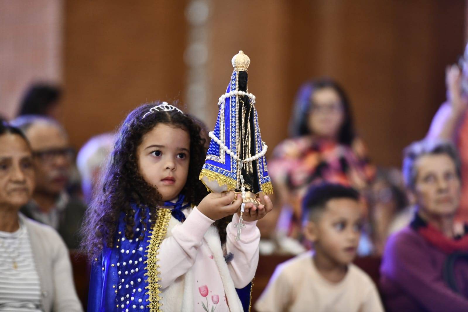 Piedade Popular Mariana como dimensão do seguimento a Jesus