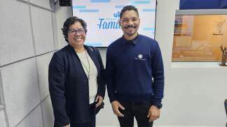 Irmã Larissa María no Tarde em Família