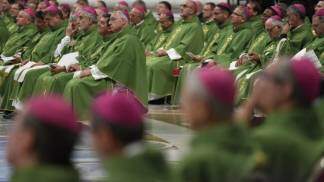 bispos no vaticano