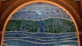 painel do encontro da imagem de nossa senhora aparecida no santuario nacional