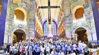 Projetos sociais na novena 2025