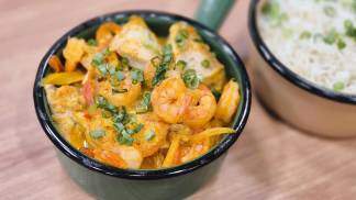 ensopado-de-peixe-com-camarão-sabor-de-vida