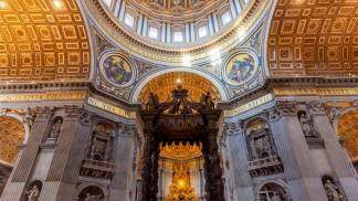 tumulo de são pedro na basilica de sao pedro