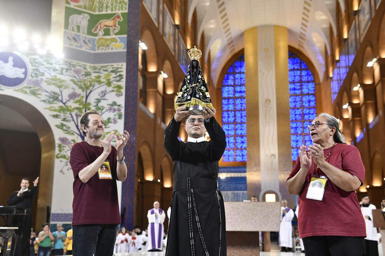 Thiago Leon / Santuário Nacional