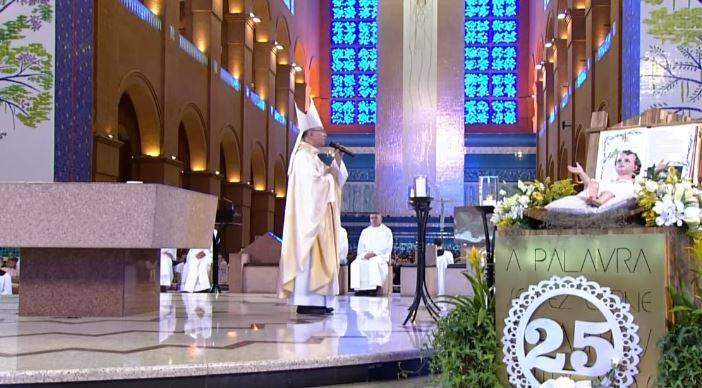 Bispo exorta fiéis a serem sinais de epifania aos que precisam de luz