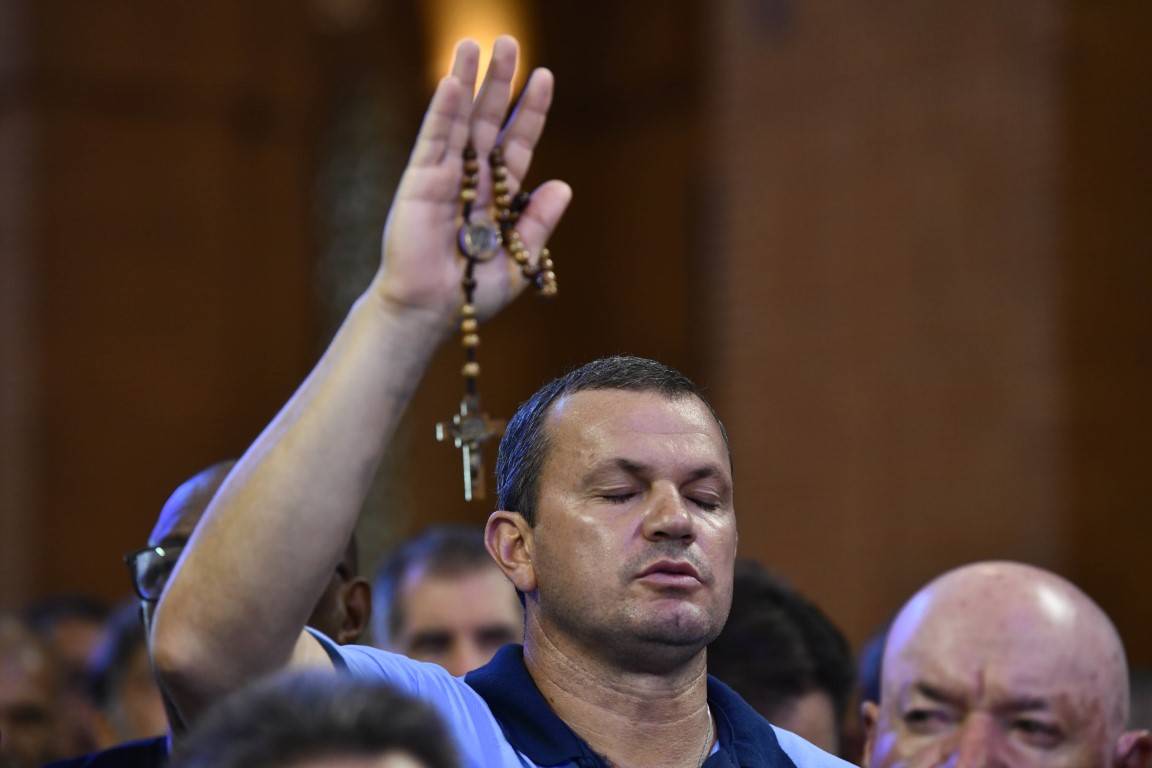 O Terço transforma a espiritualidade masculina