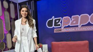 Amanda-Françozo_Easy-Resize.com