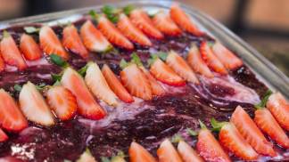 pavê-de-leite-em-pó-com-morango-sabor-de-vida_