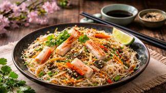 Macarrão japones com kani