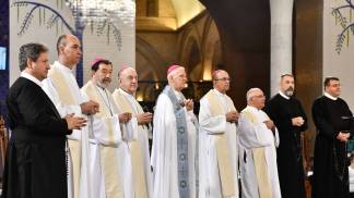 Dom Orlando com Redentoristas durante a Novena e Festa