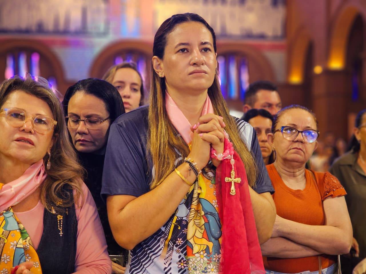 Na alegria do amor, mulheres do terço são enviadas em missão